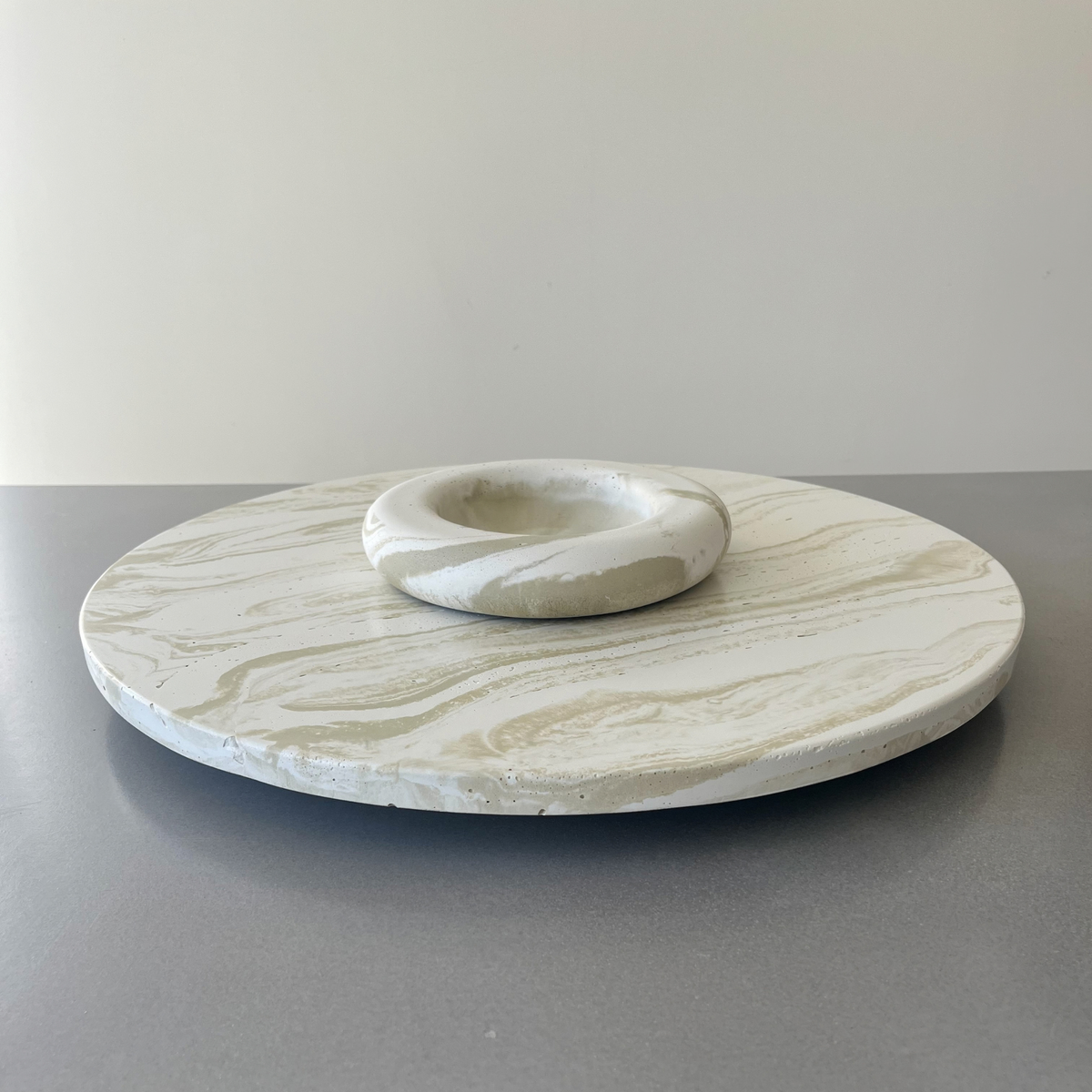 Lazy Susan | Sun Linen 01