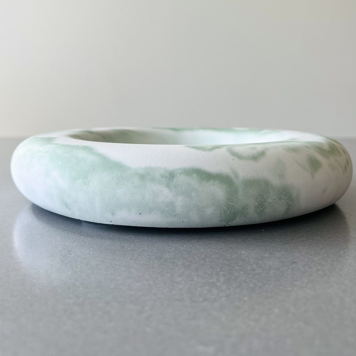 Rosie Bowl in Sea Meadow concrete finish